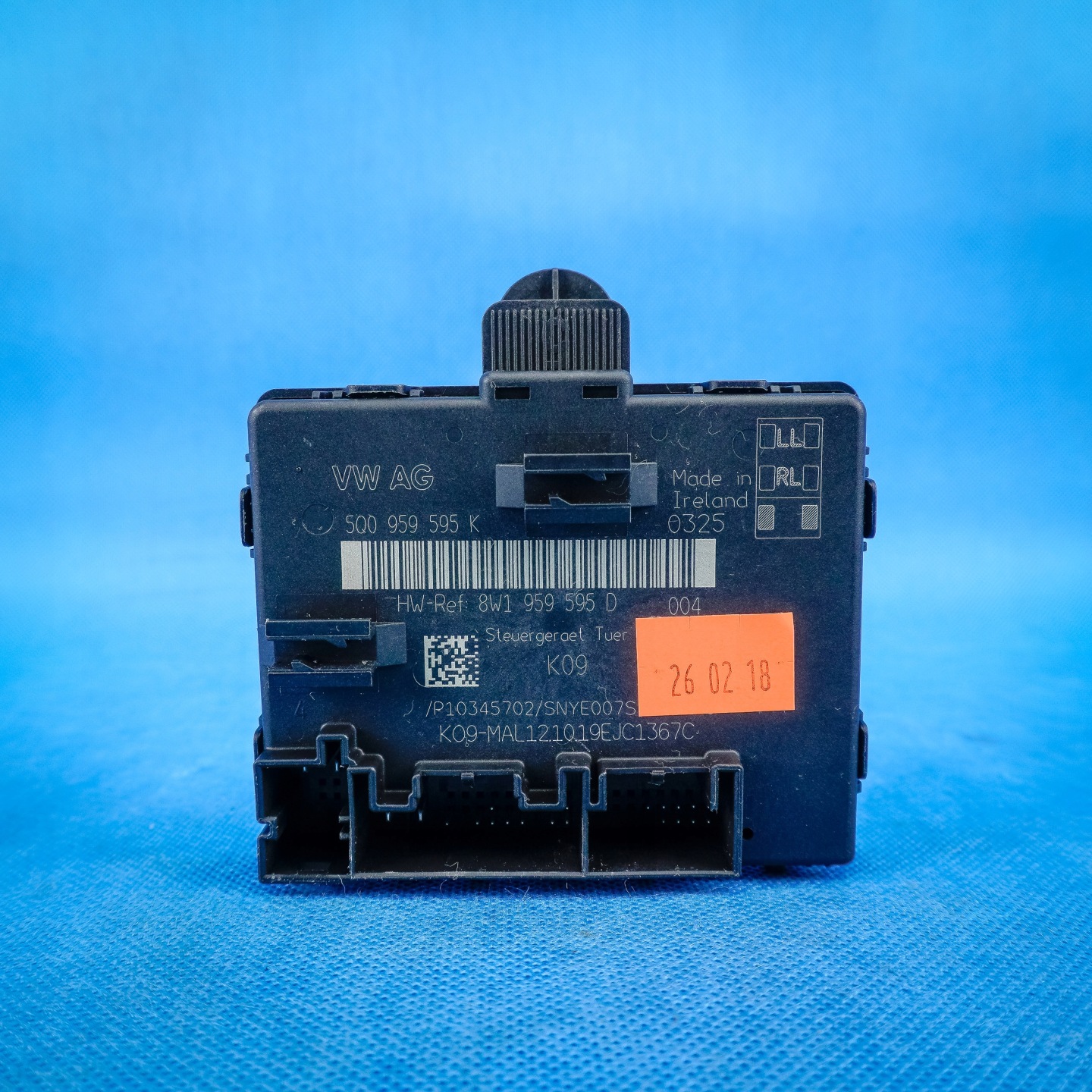 control unit door rear part left right Audi Q3 83A 5Q0959595K