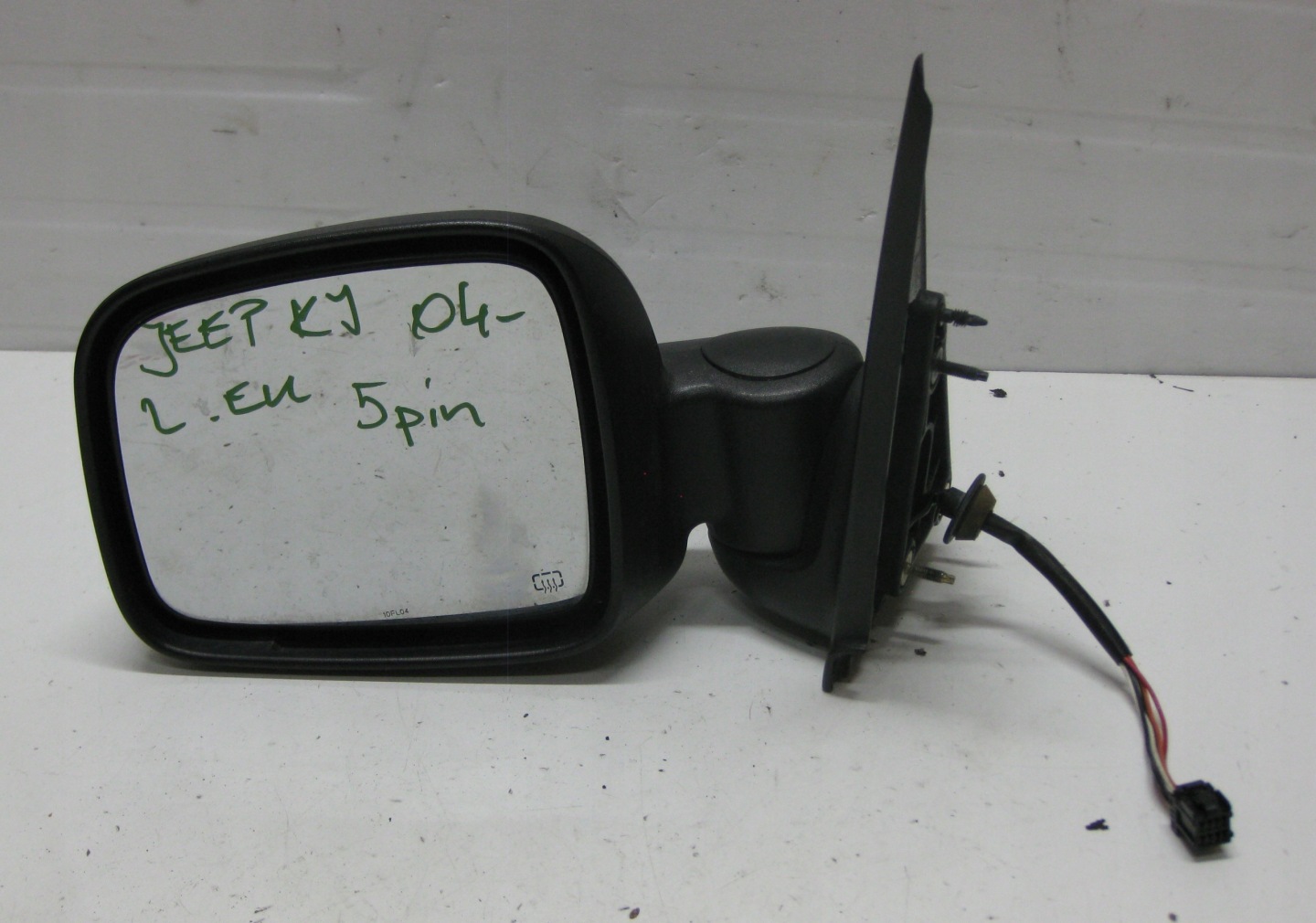 JEEP CHEROKEE LIBERTY KJ 04R mirror electrics left 5 PIN EU