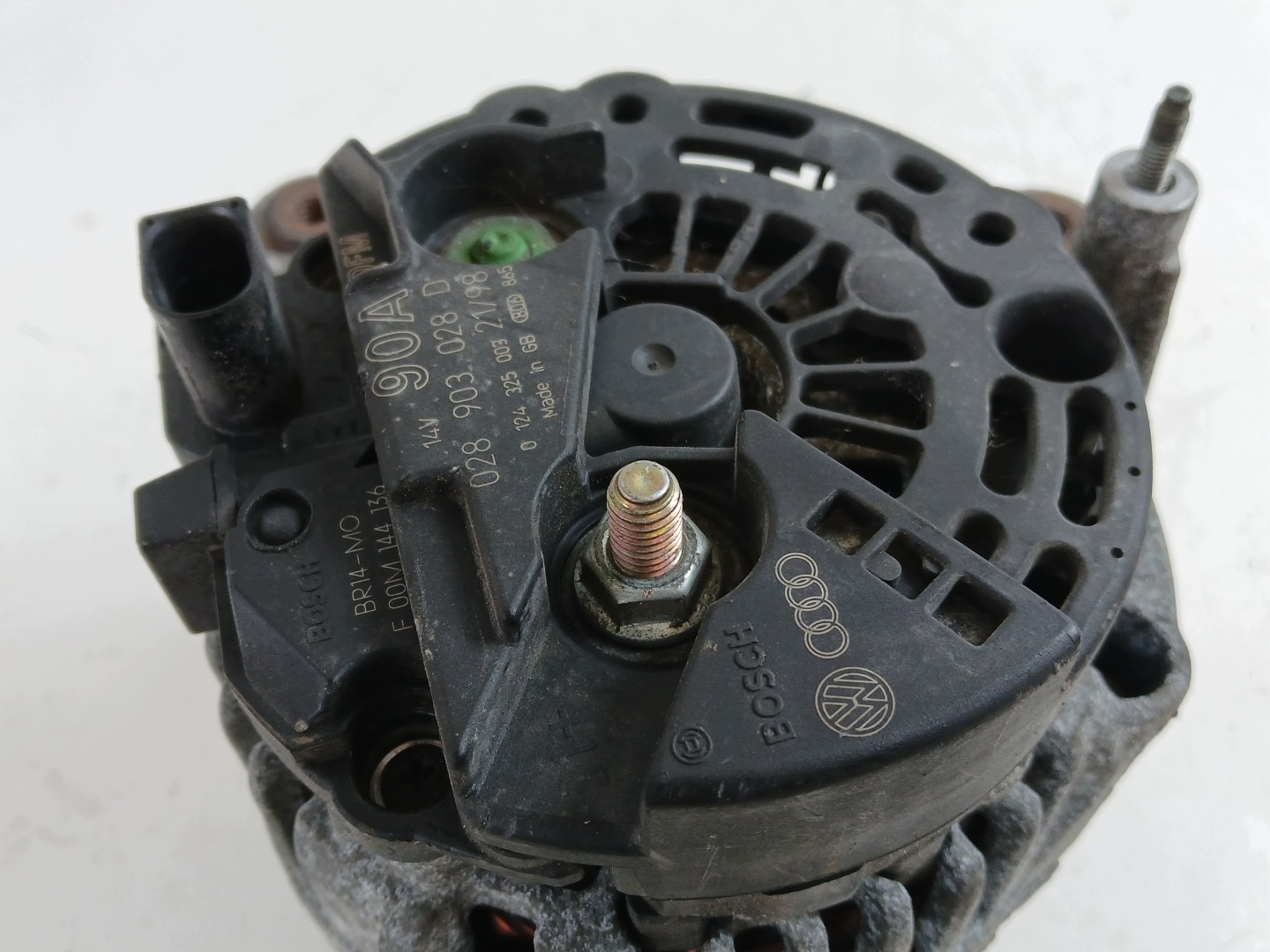 VW GOLF IV AUDI A3 8L 1.6 alternator 028903028D 90A