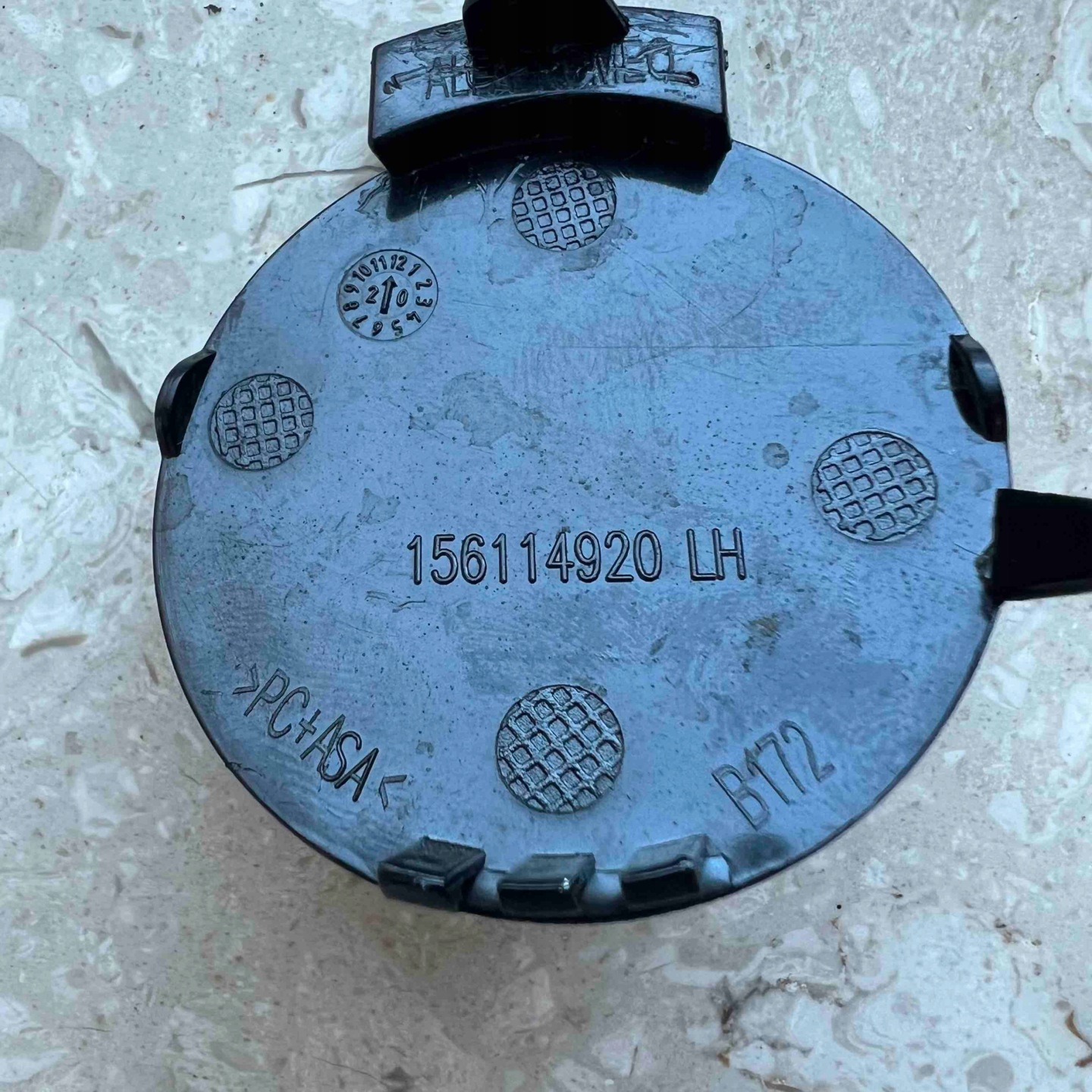 Alfa Romeo Stelvio 2015-2017 towing hook cap front left 156114920
