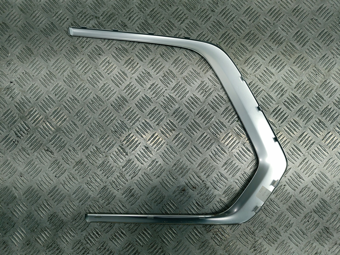 BMW X7 G07 moulding windows BOCZNEJ right 7444124