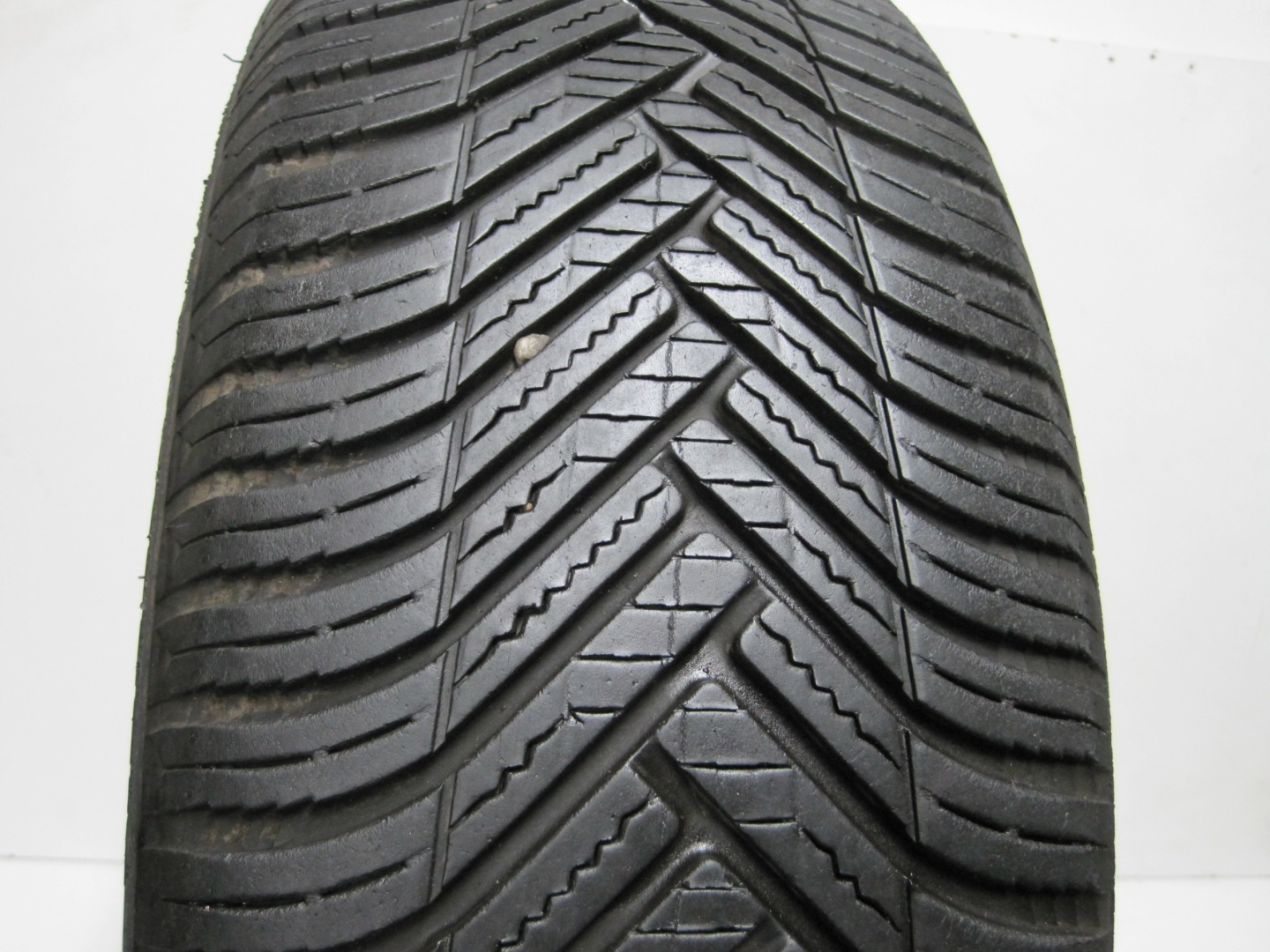 wheels discs tyres VW T-CROSS 2GM R16 M+S
