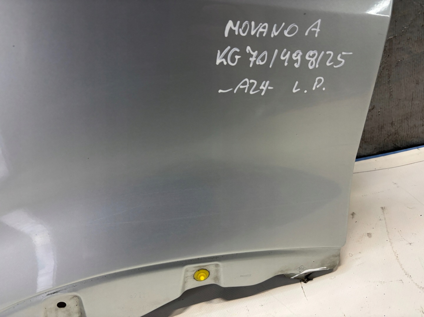 fender left front Opel Movano A lift k: TEB64