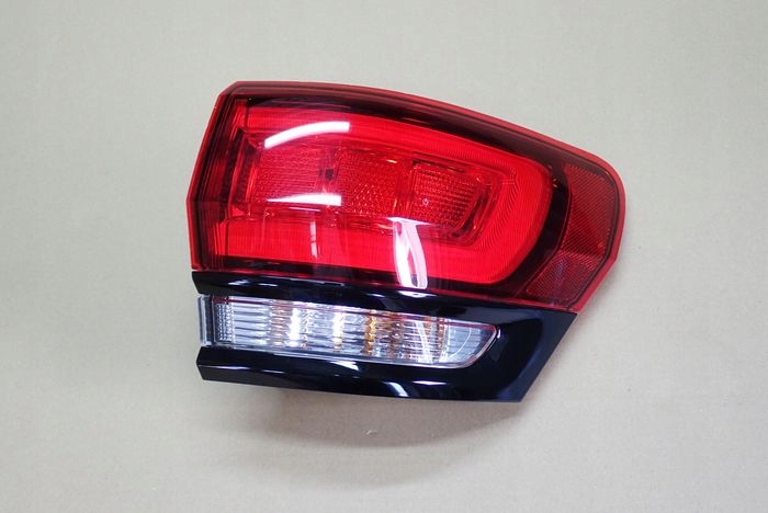 JEEP CHEROKEE WK2 LIFT 17-21 light right rear rear part