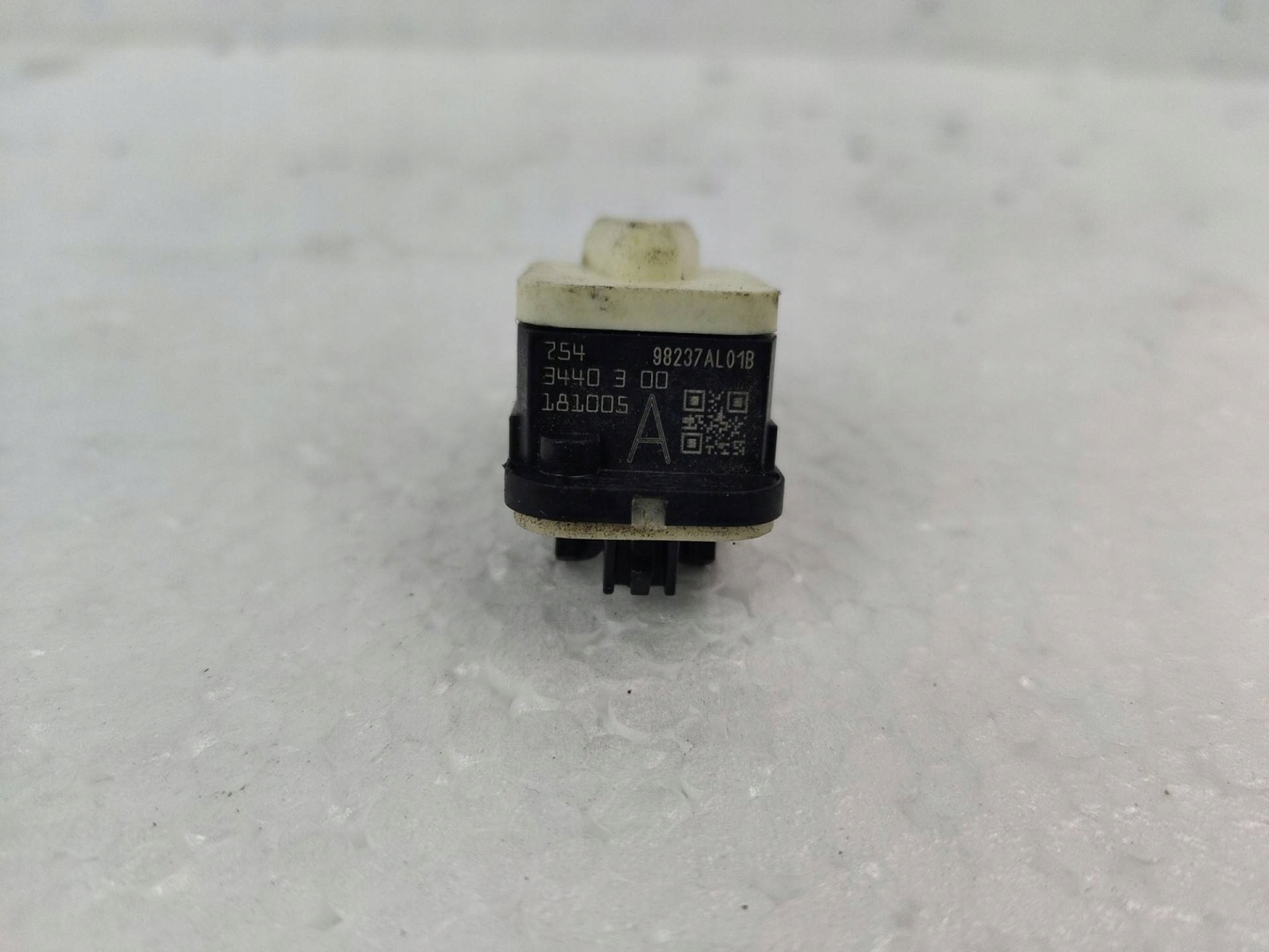 Crashsensor Drucksensor Subaru Legacy 6 facelift BN 2019 98237AL01B