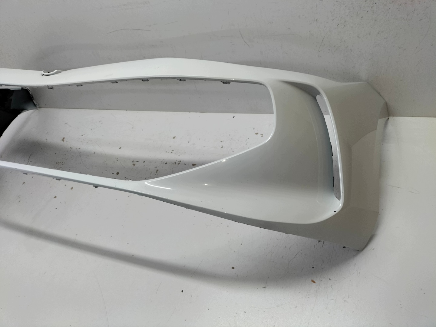 front bumper front VW PASSAT B9 3J0 24- wersja without side czuj PDC