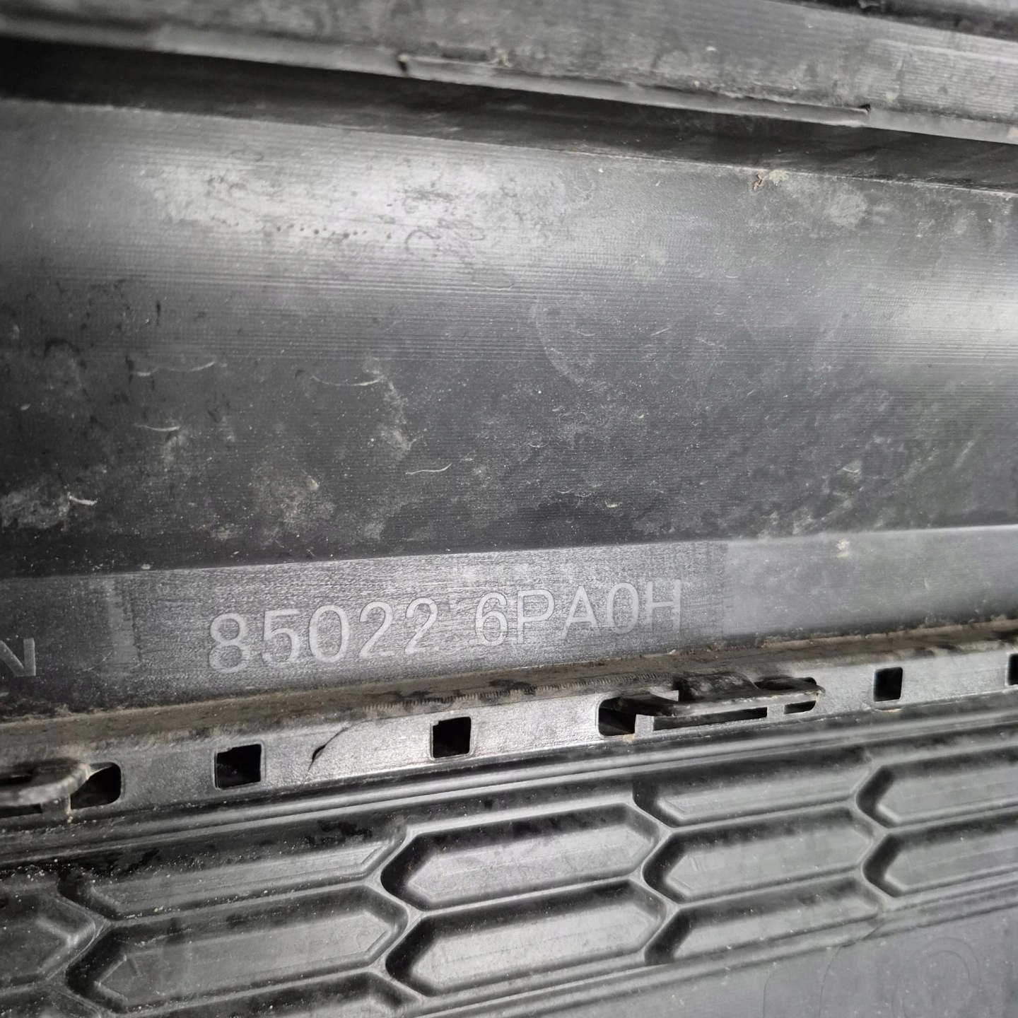 NISSAN JUKE II 2 19-> bumper rear part rear PDC