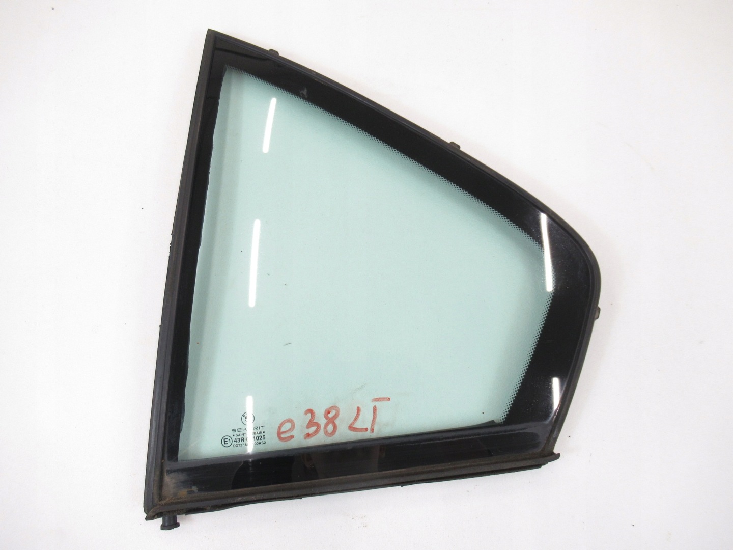 window left left rear part BMW e38 AS2