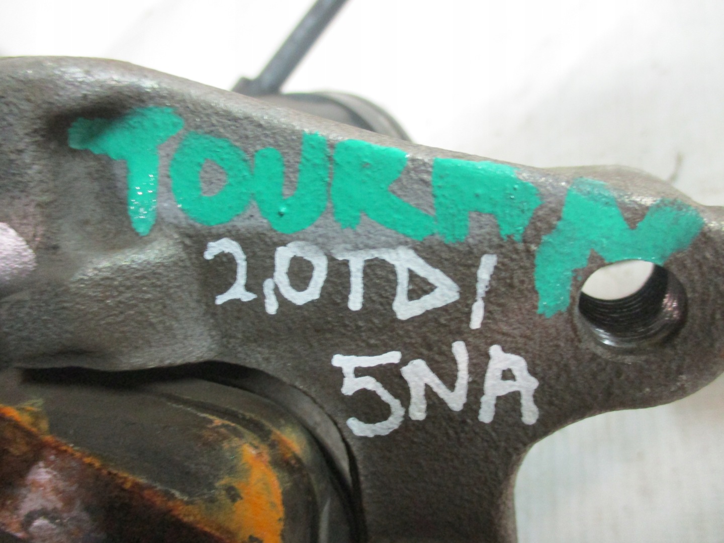 caliper left rear part VW Touran II 5NA electrical