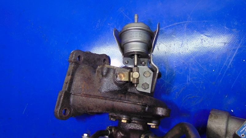turbo 2.4 D5 VOLVO XC60 e 08-17 ROK