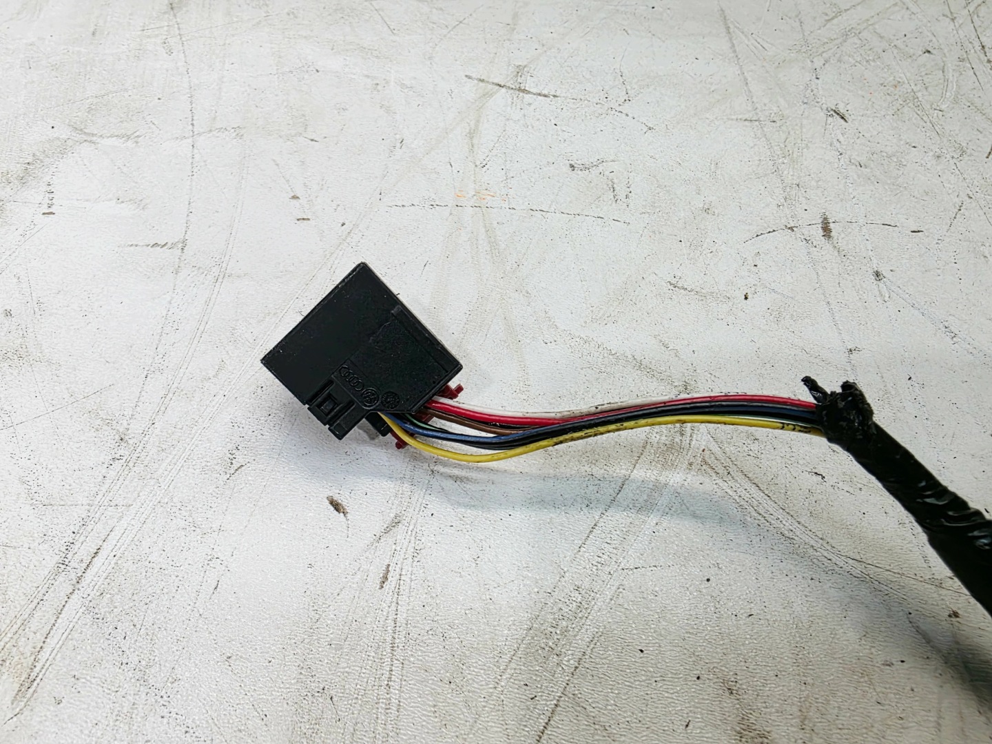tükör külső bal AUDI A4 B9 LY9C 8 PIN UK