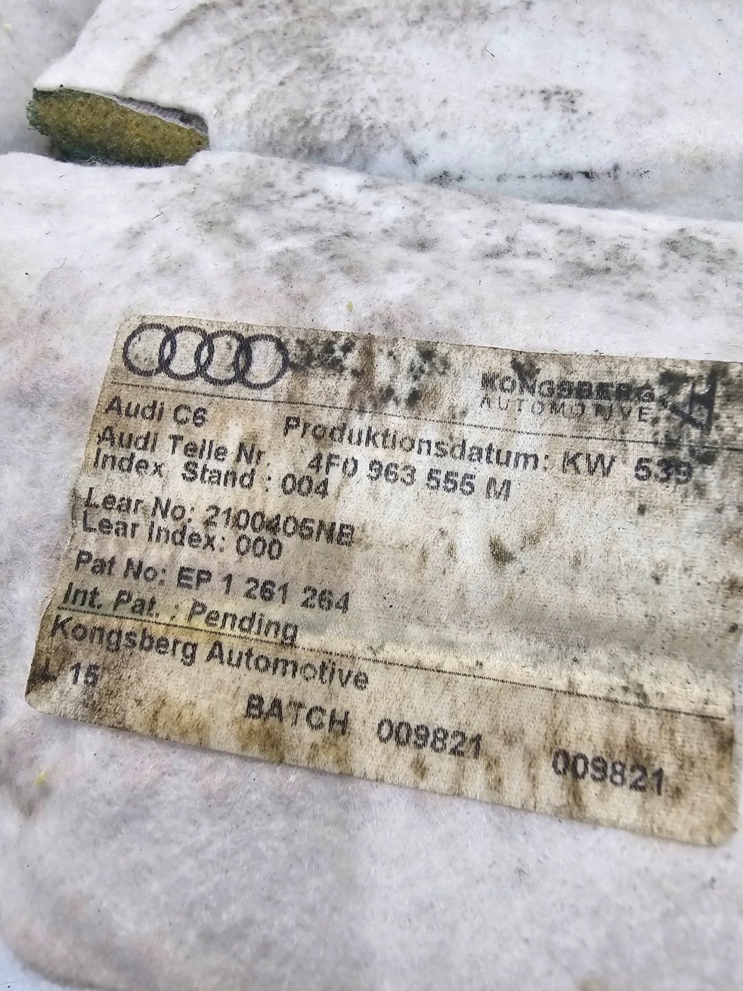 MATA GRZEWCZA SITZ DOL AUDI A6 C6 4F0963555M