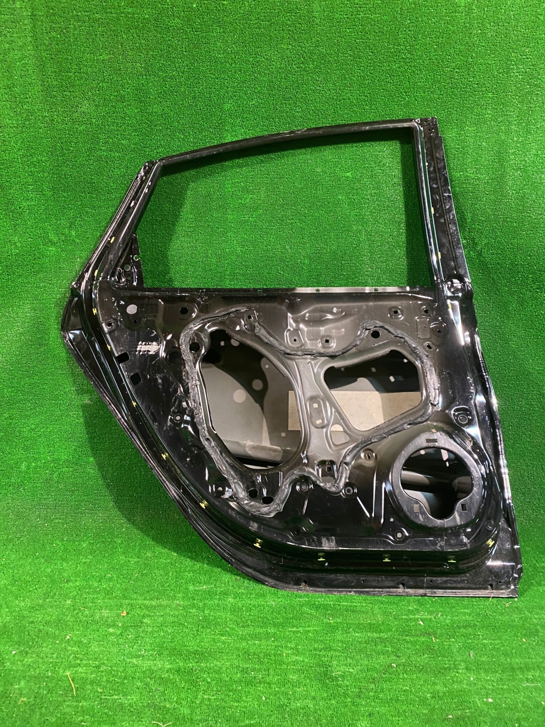 door left rear. HONDA CIVIC XI