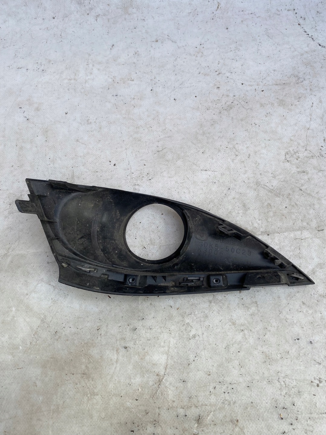 MAZDA 6 GH LIFT 10- grid of a bumper left front