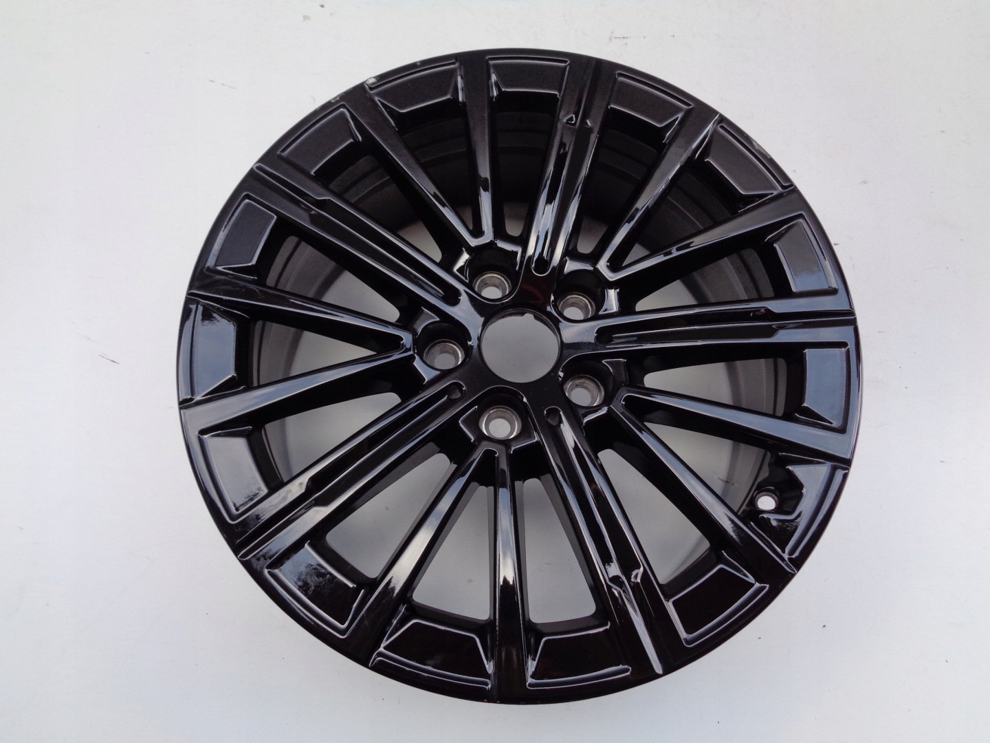 disk hliníkový BMW 7JX17 ET41 5X112 6891174