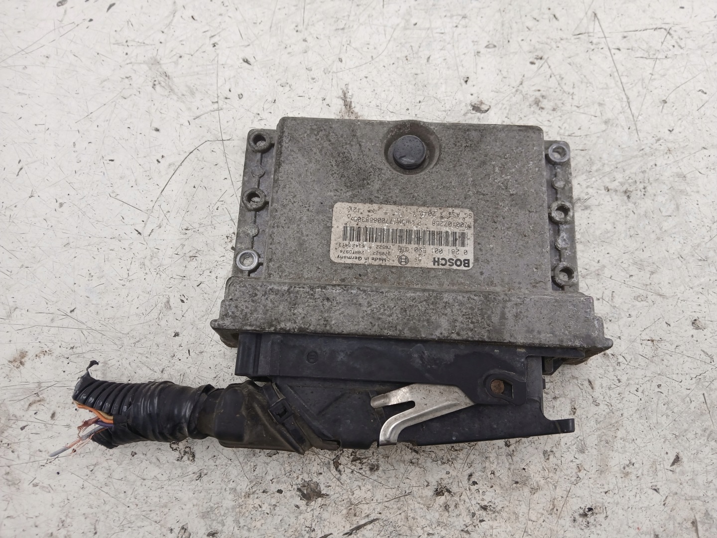 RENAULT ESPACE III 2.2 DCI control unit of the engine 7700107258