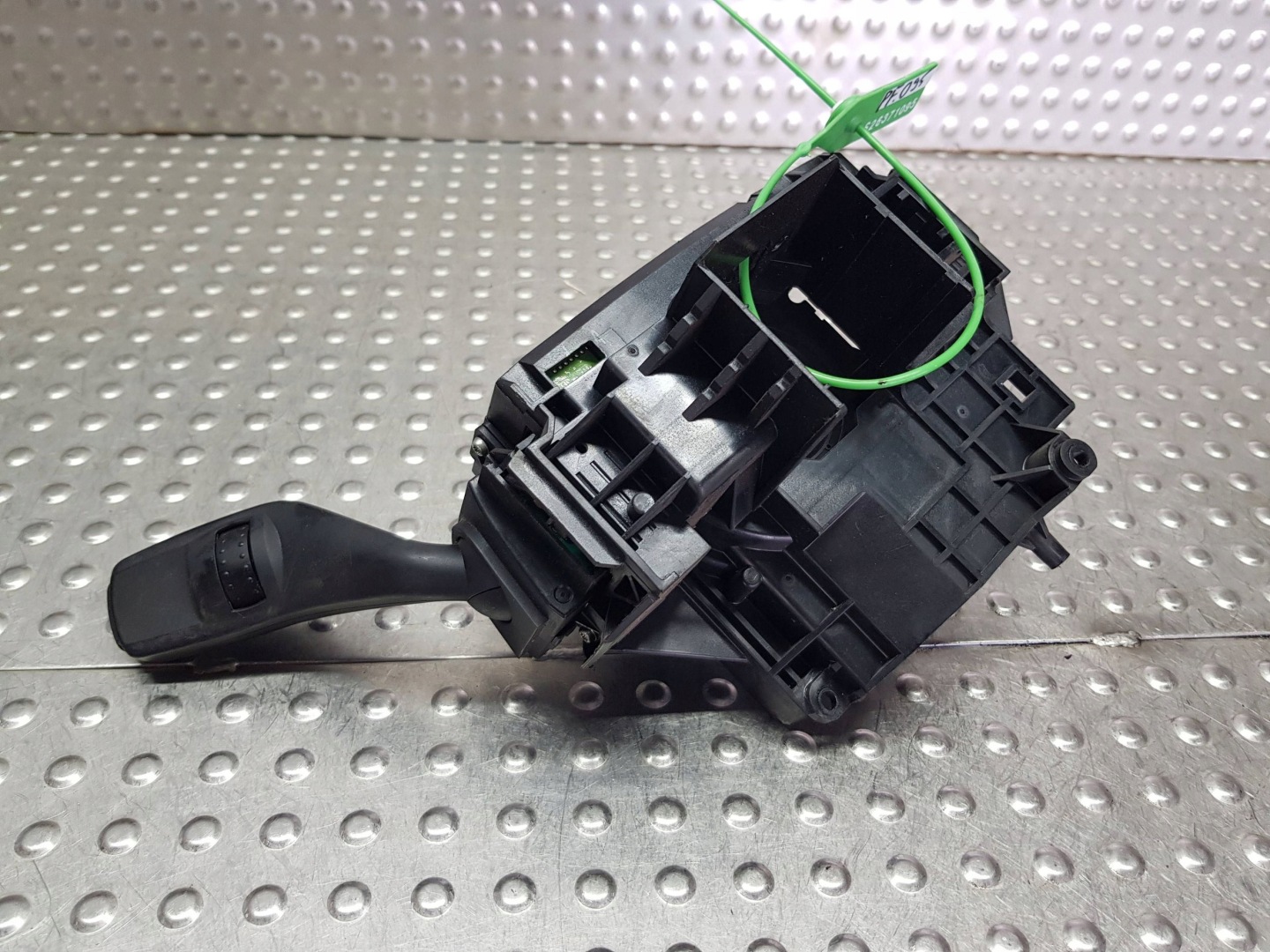steering wheel levers and controls ring 6G9T-17A553-AC FORD S-MAX MK1 GALAXY MK3