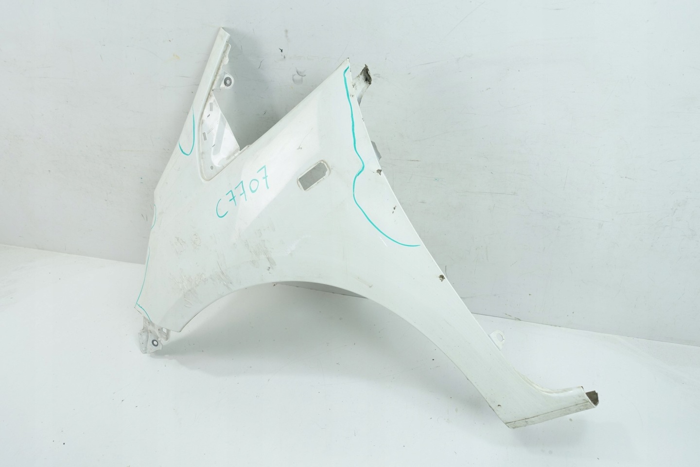 fender left front front HONDA JAZZ LIFT 2011