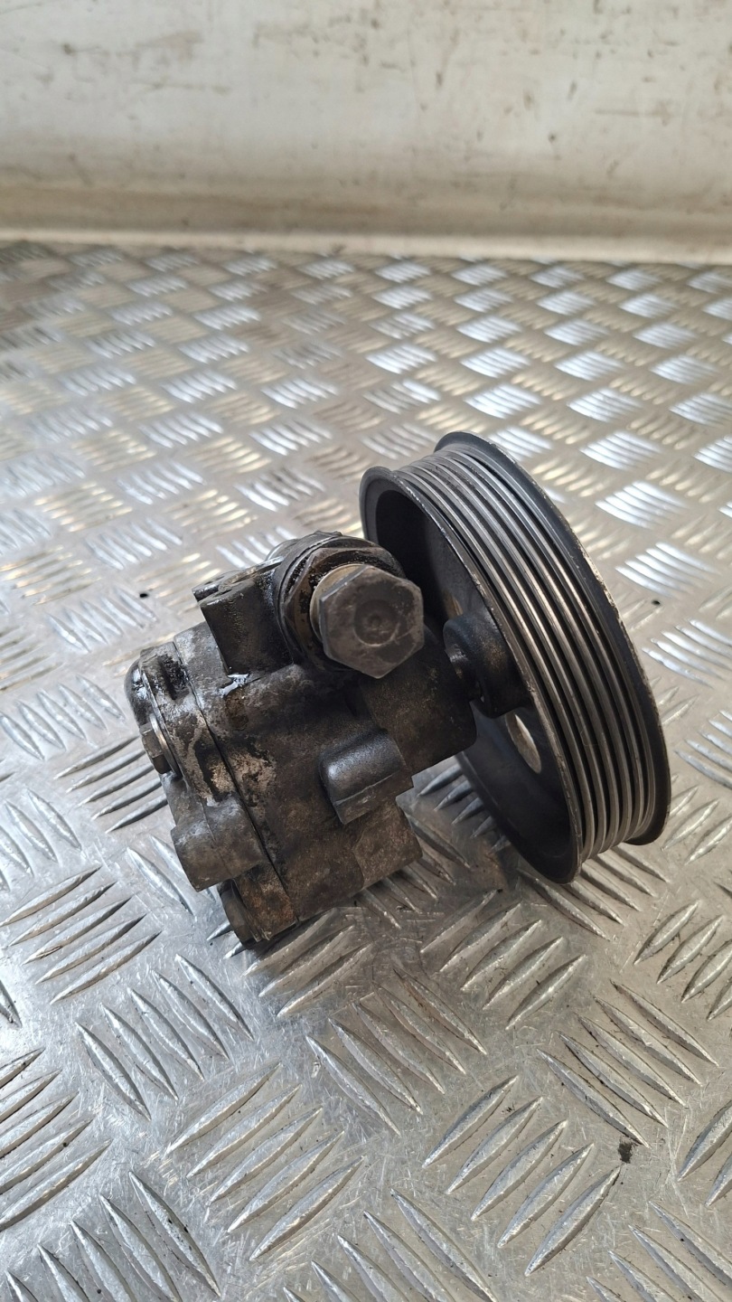 servo pump AUDI A4 B6 2.0