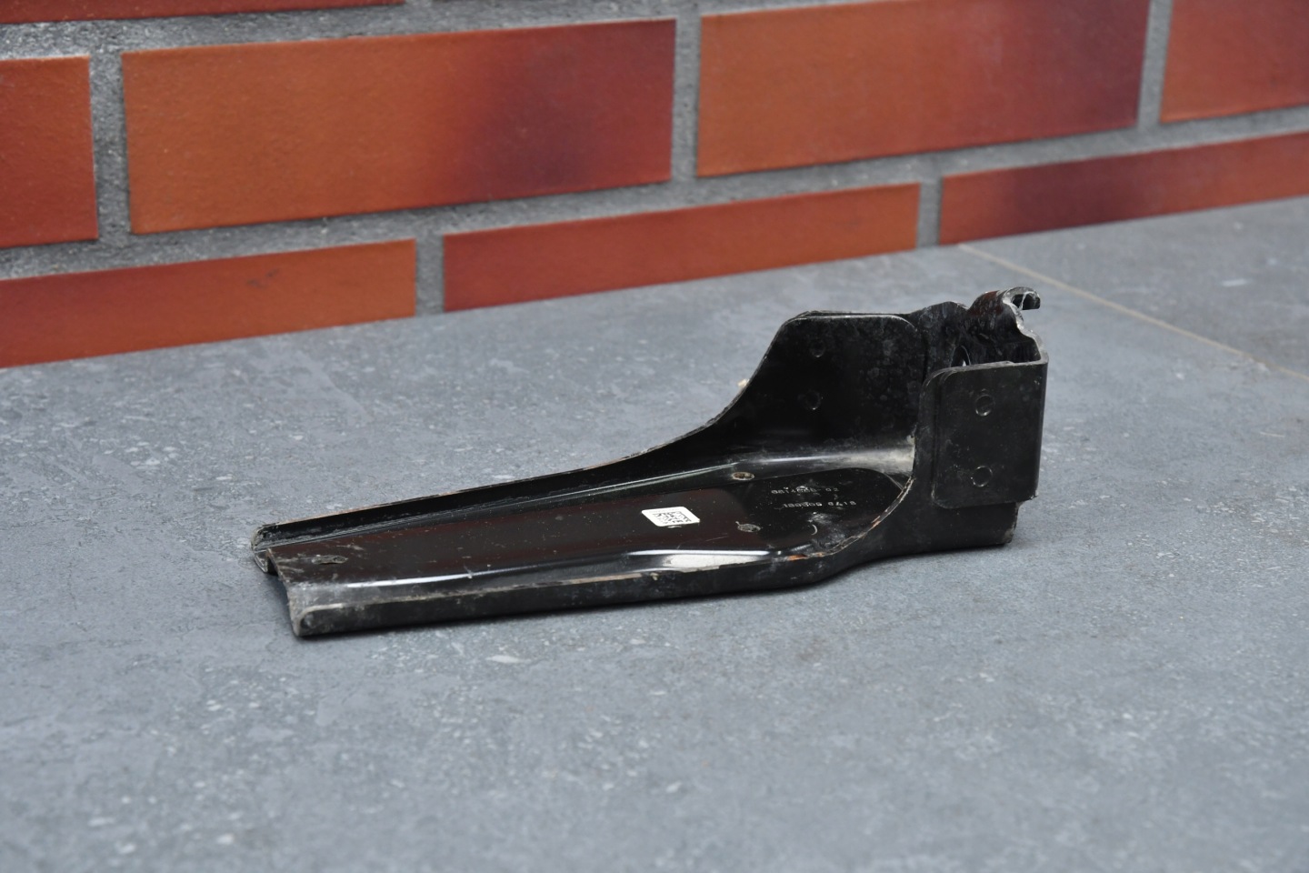 front panel, wall holder console BMW 3 G20 G21 4 G22 G23 G26 DEMONTAZ