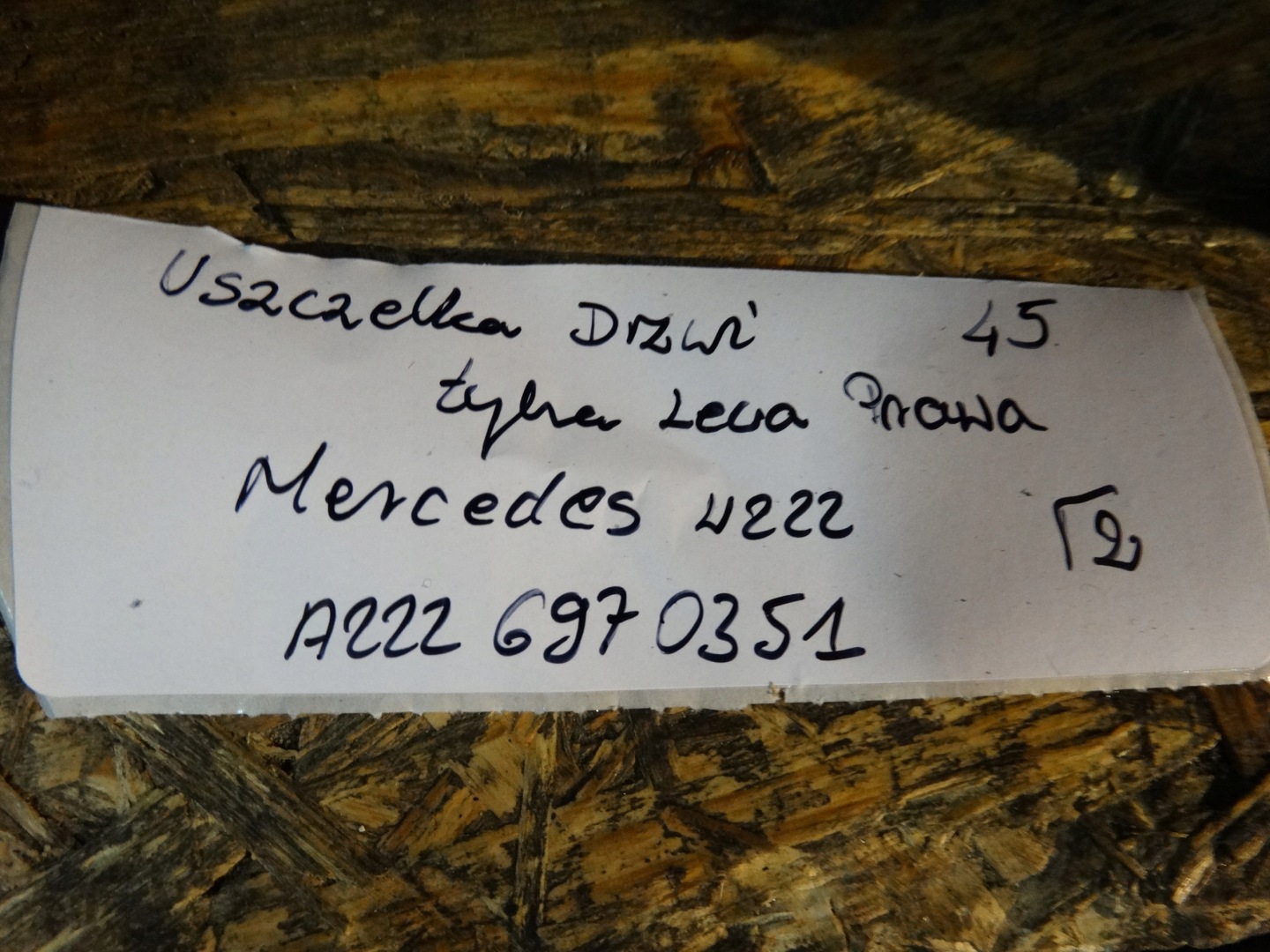IDEALNA Dichtsatz Tür hinten MERCEDES W222 1