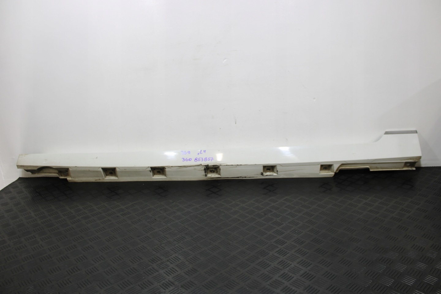 cap threshold threshold left 3G0853857 VW PASSAT B8 3G0 3G9