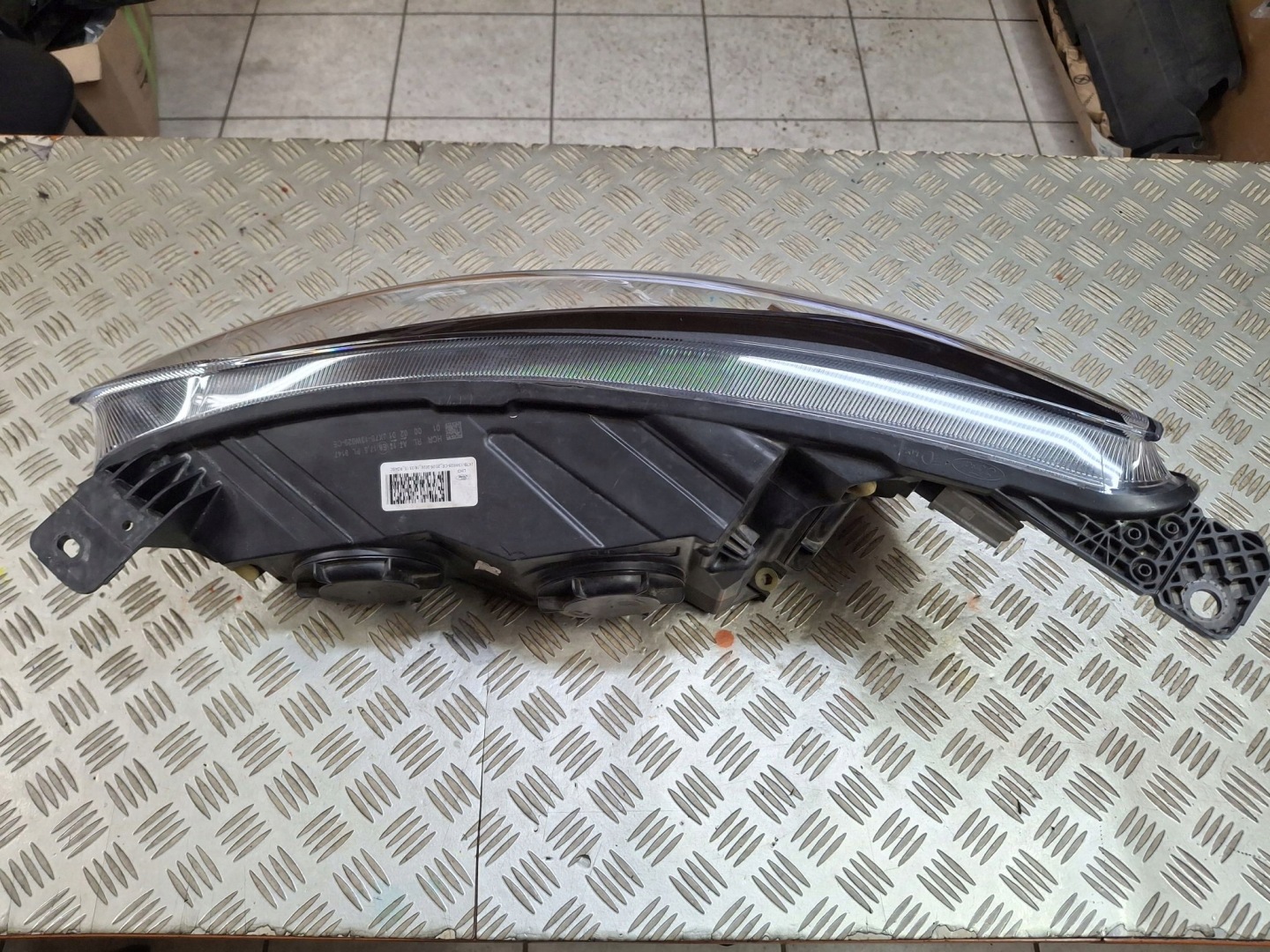 light right front ZWYKLA FORD FOCUS IV MK4 2018R->