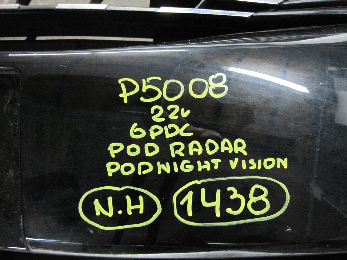 bumper PEUGEOT 5008 II 6PDC 22R front front
