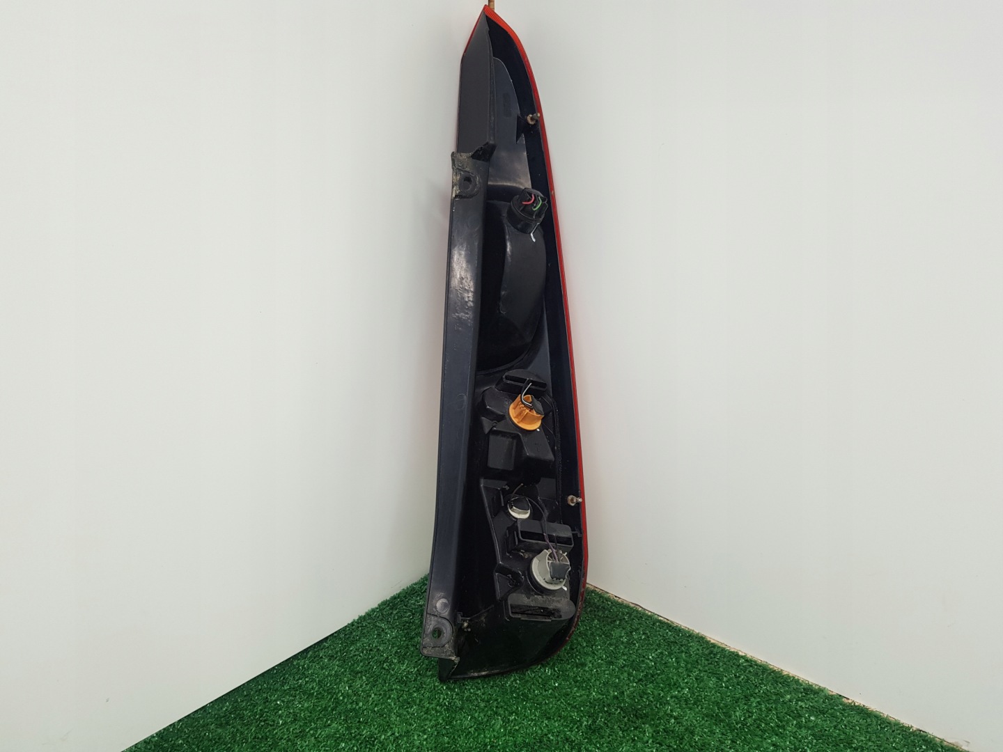 light left rear FORD FIESTA MK 6 6S61-13405-A
