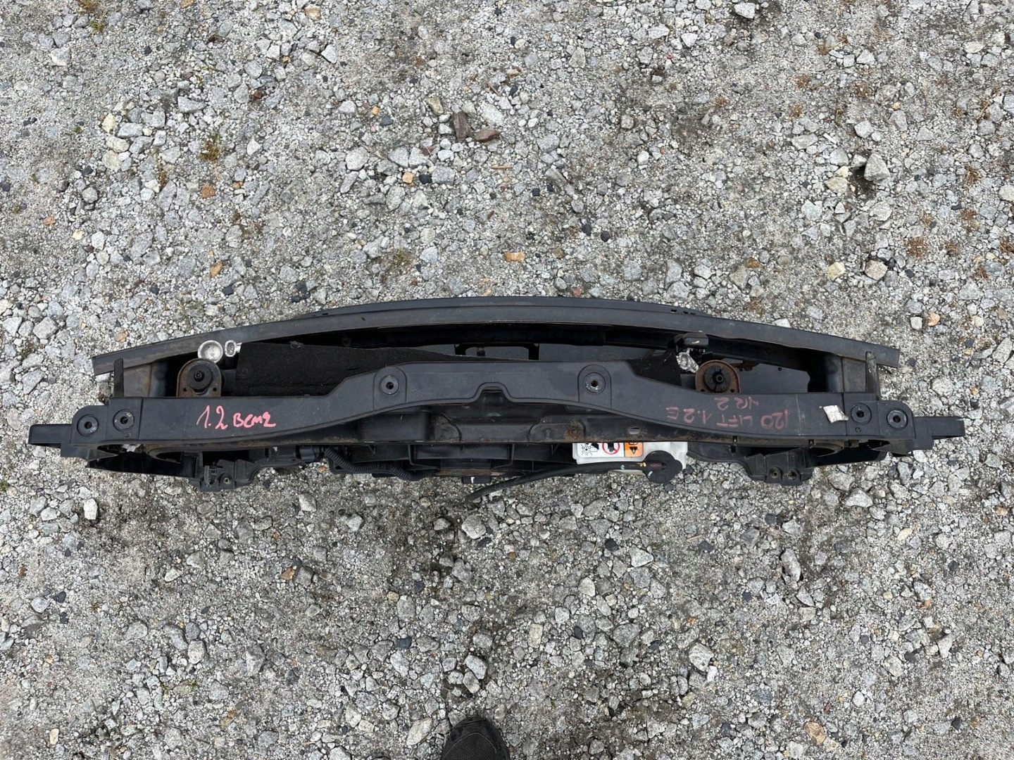 HYUNDAI I20 and LIFT support panel for radiators complete 1,2 16V 2012-14R