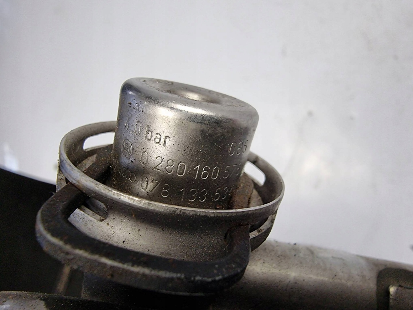 Rampe injection 0280160575 AUDI A4 B5