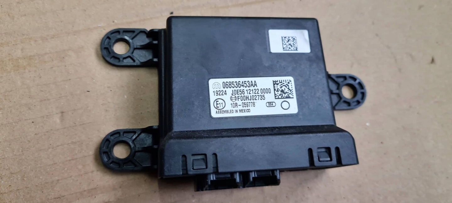 Chrysler Pacifica 2022 module control unit GATEWAY 68536453AA