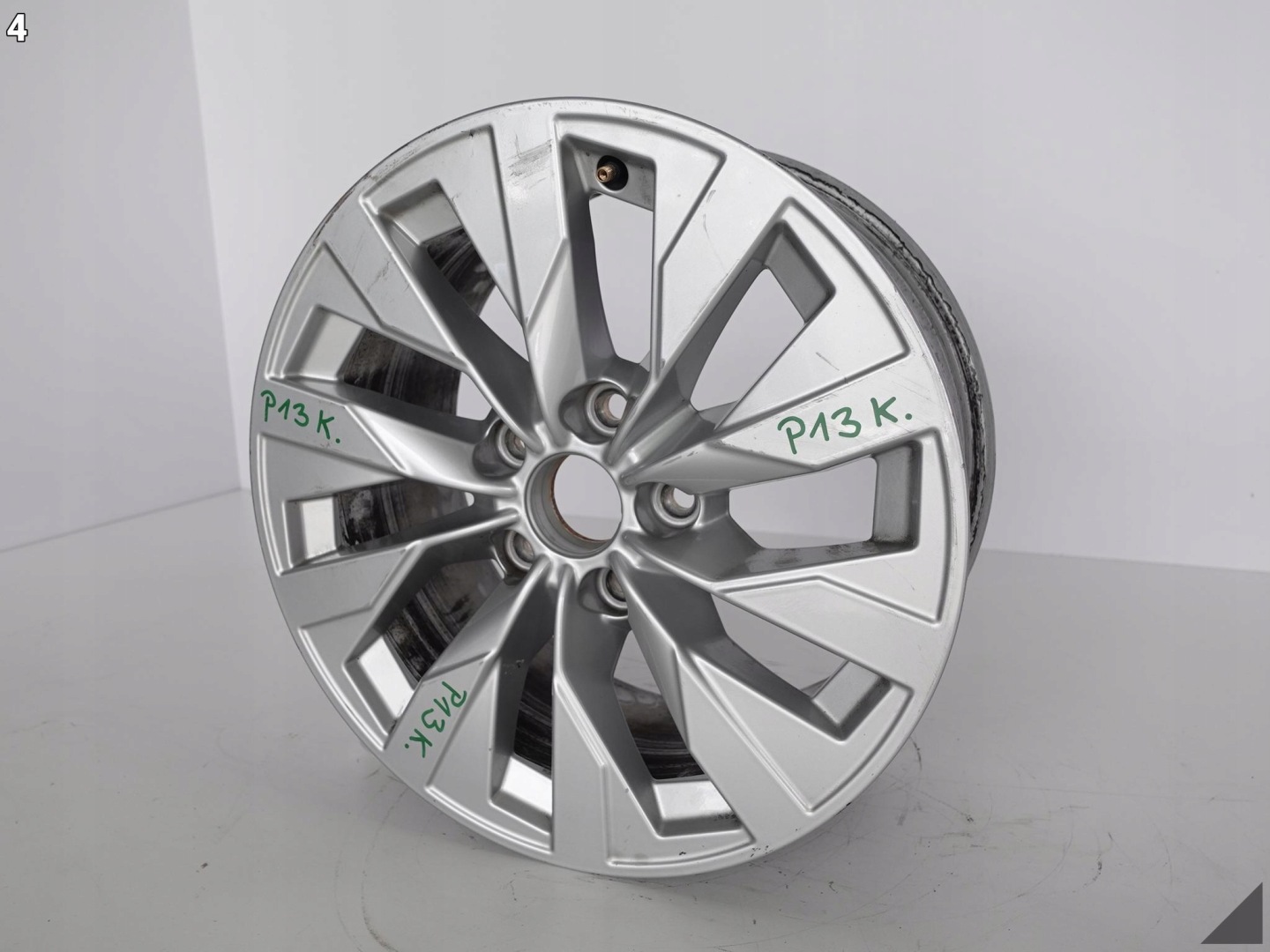 AUDI A3 8Y0 disk 7,5JX16 ET43 8Y0601025T 5X112