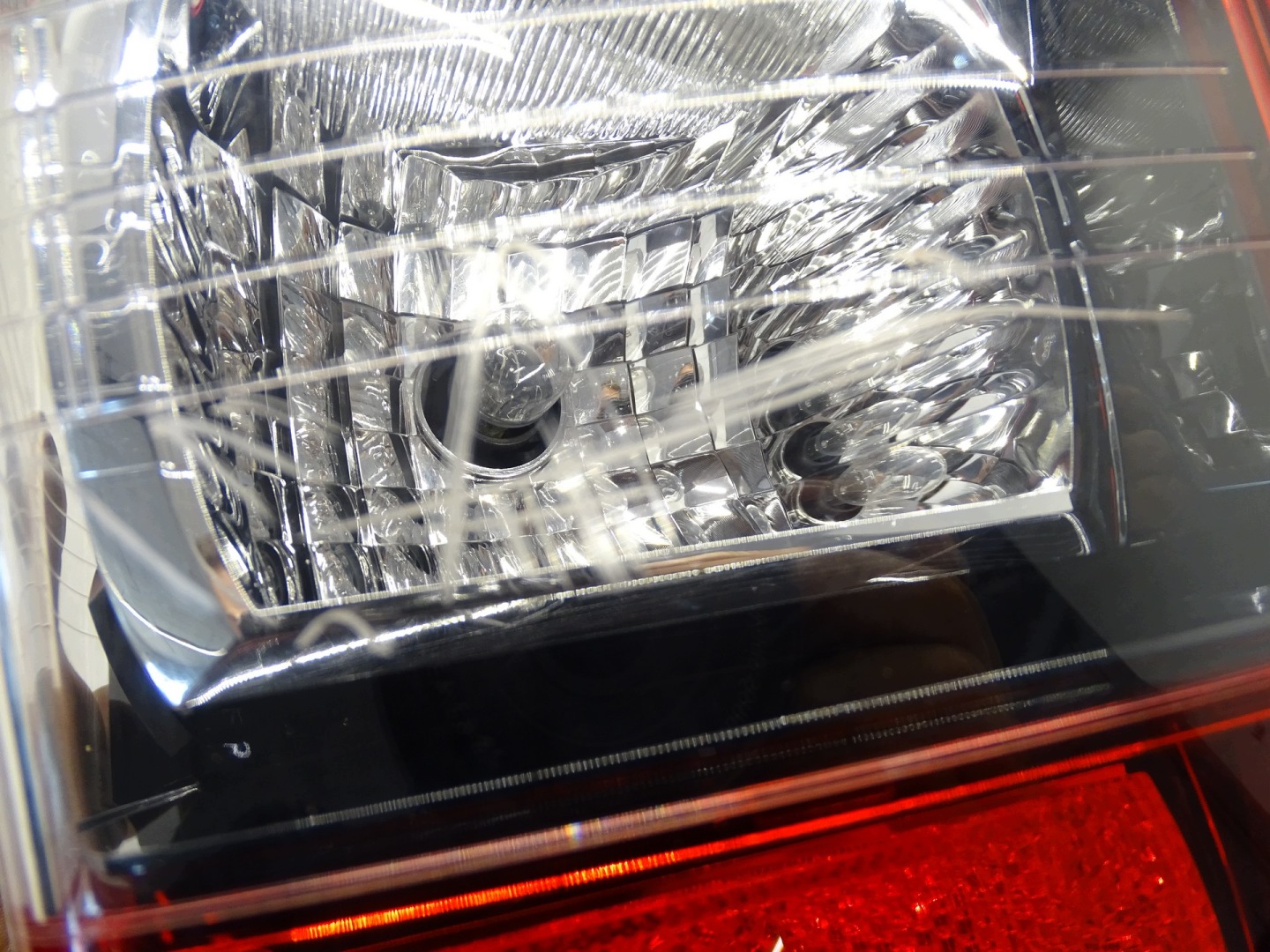 light rear part rear left Mitsubishi L200 8330B213 2020R