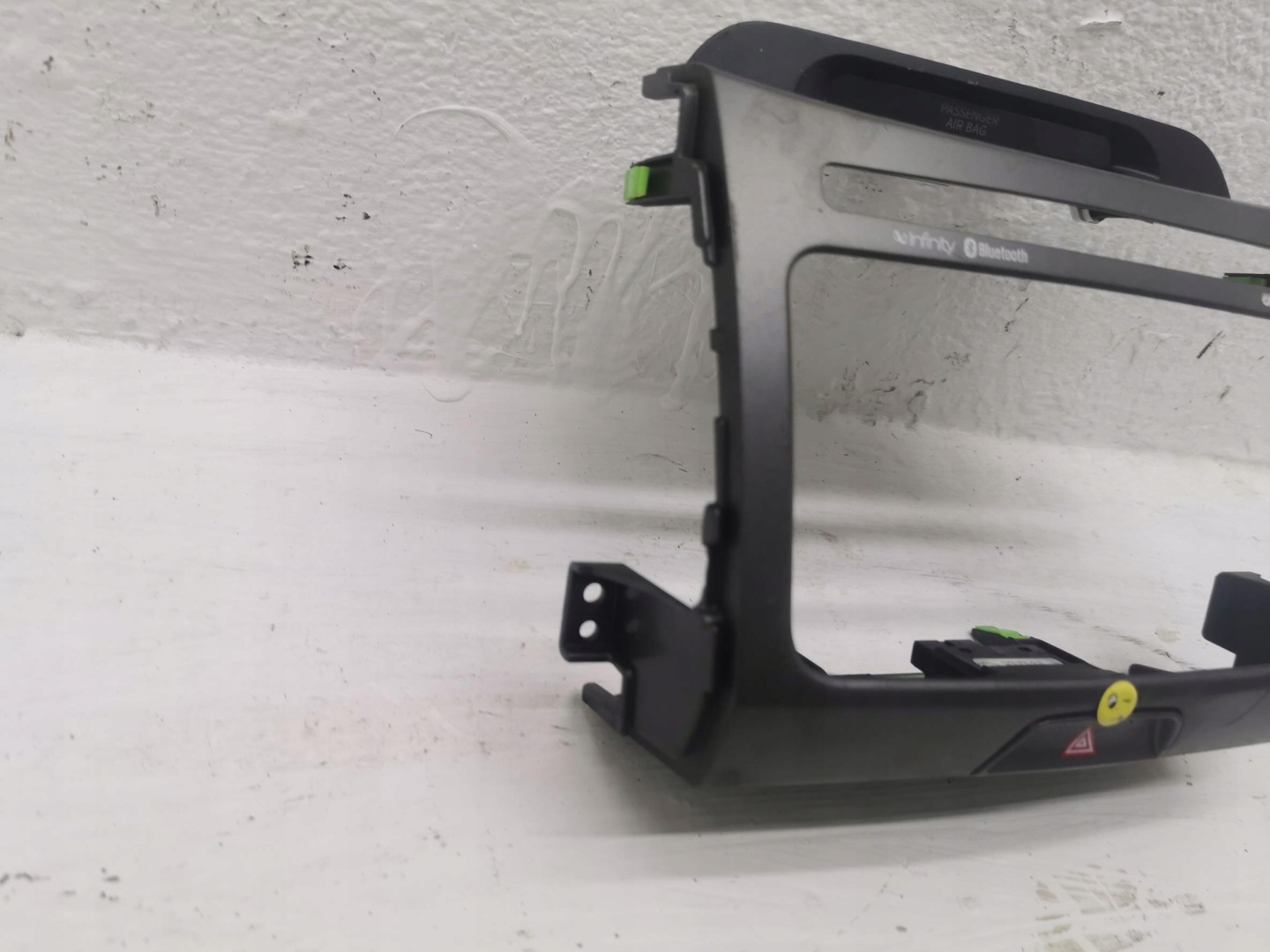 frame RADIA navigation devices KIA SPORTAGE III 84740-3U045