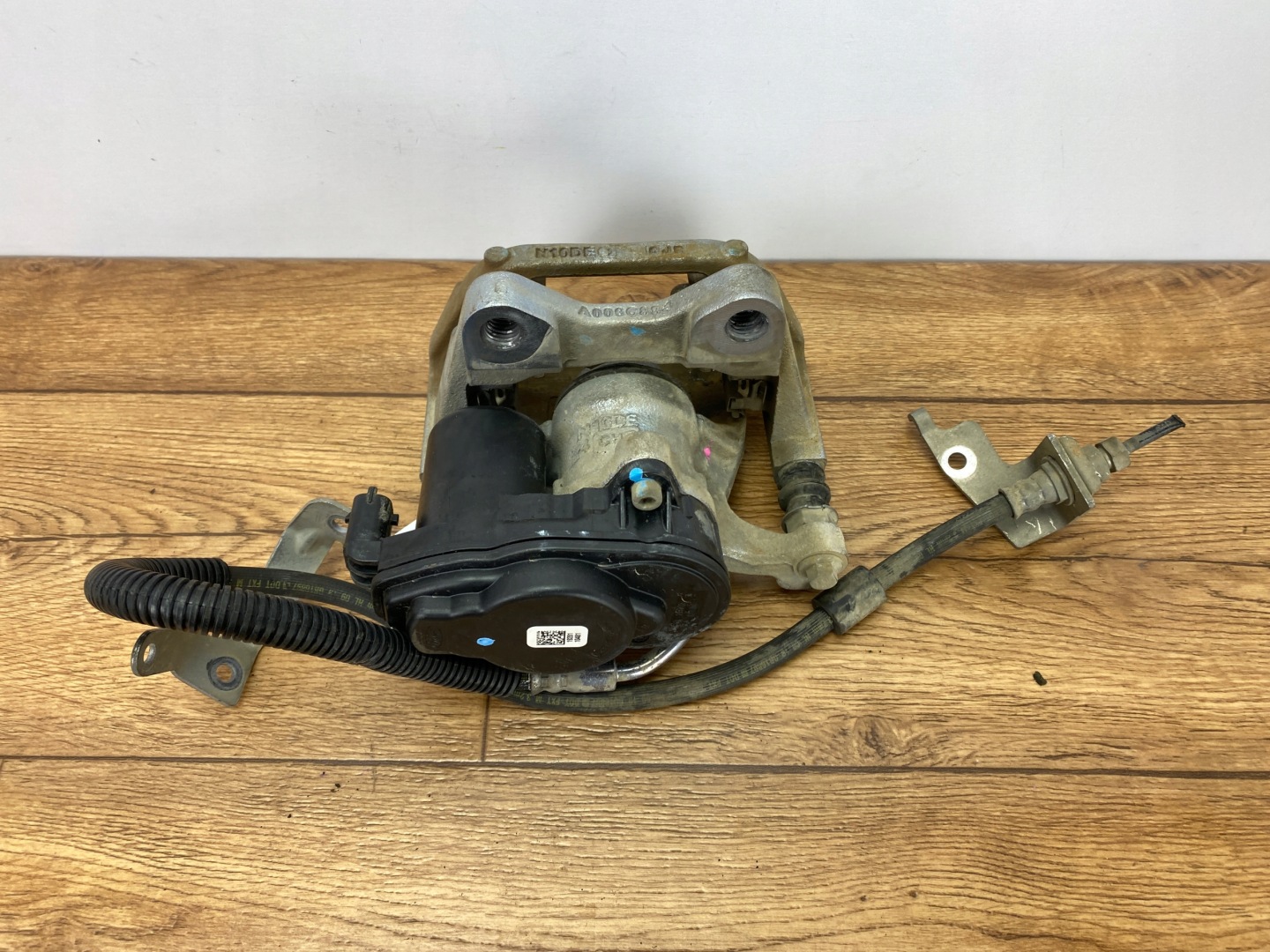 caliper brake left rear part Ford Explorer MK6 2020+ USA