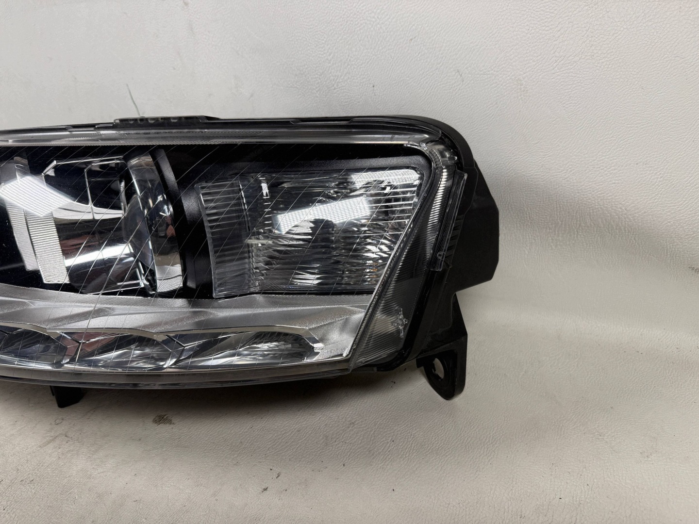 Audi A6 4F C6 Lift 08- light left front front