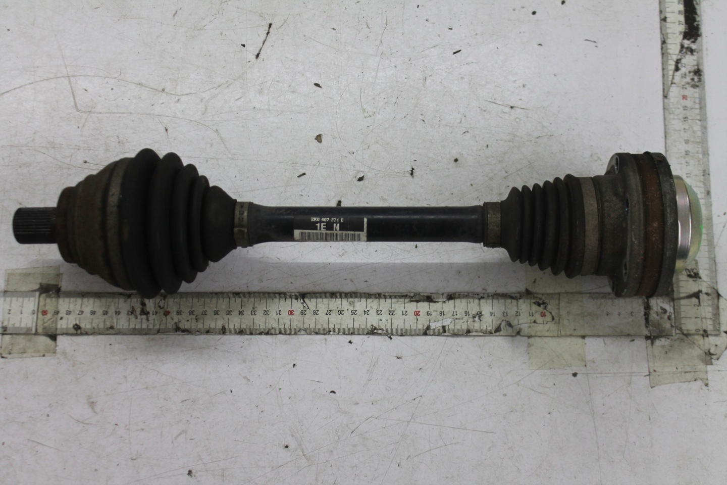 semi-axis left front 2K0407271E A3 8P 1.8 TFSI 05-08