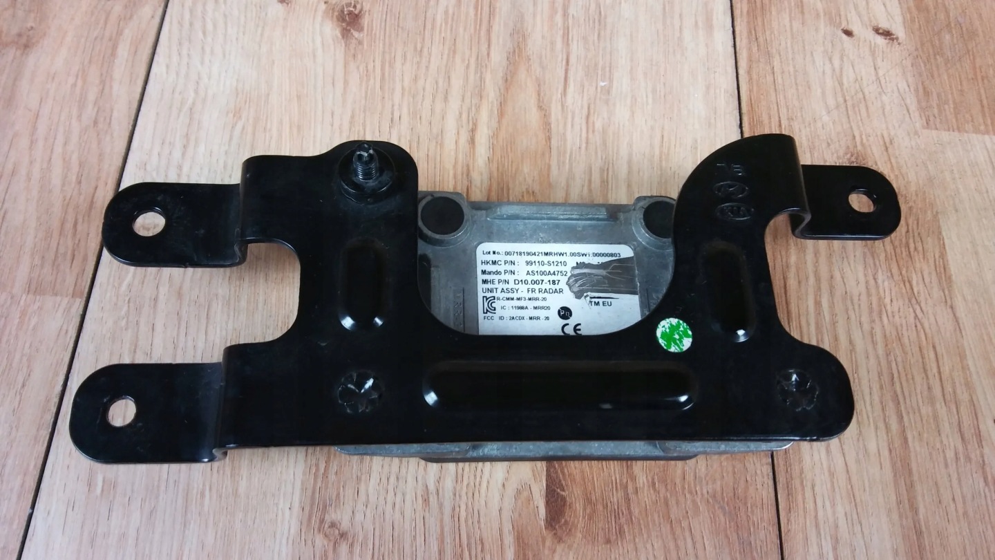 Hyundai Santa Fe IV radar sensor odleglosci distronic 99110S1210
