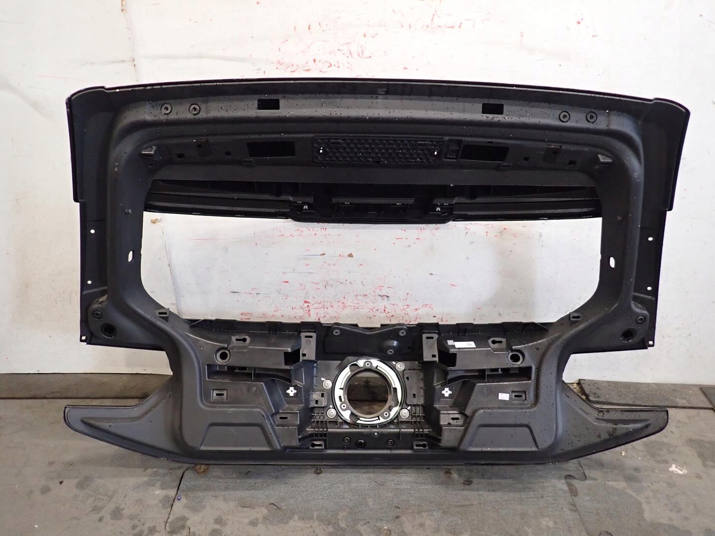 heckklappe kofferraumdeckel VW ID3 2020