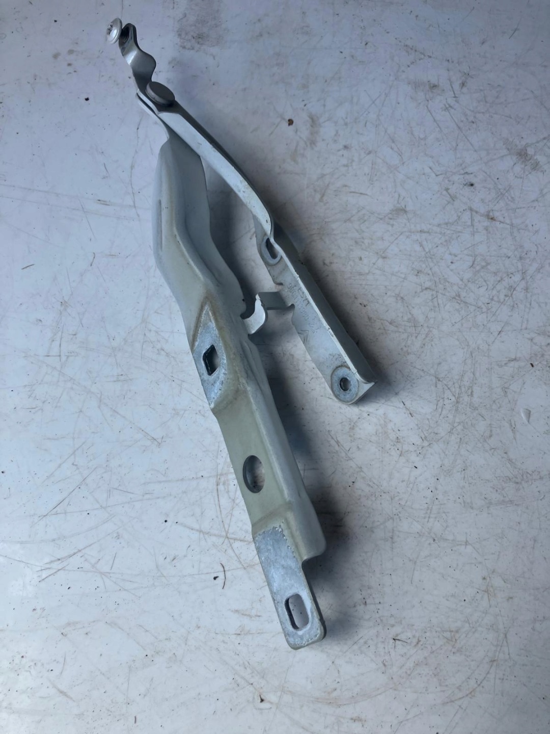 hinge bonnets left CITROEN C4 CACTUS EFCD 9801113980