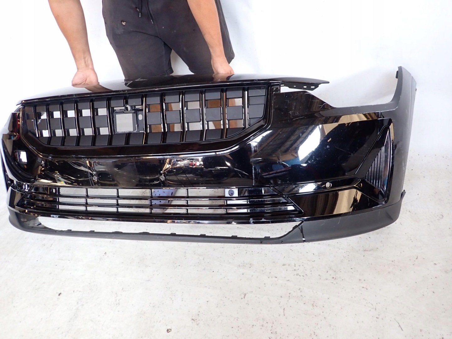 POLESTAR 2 20-23 bumper front front