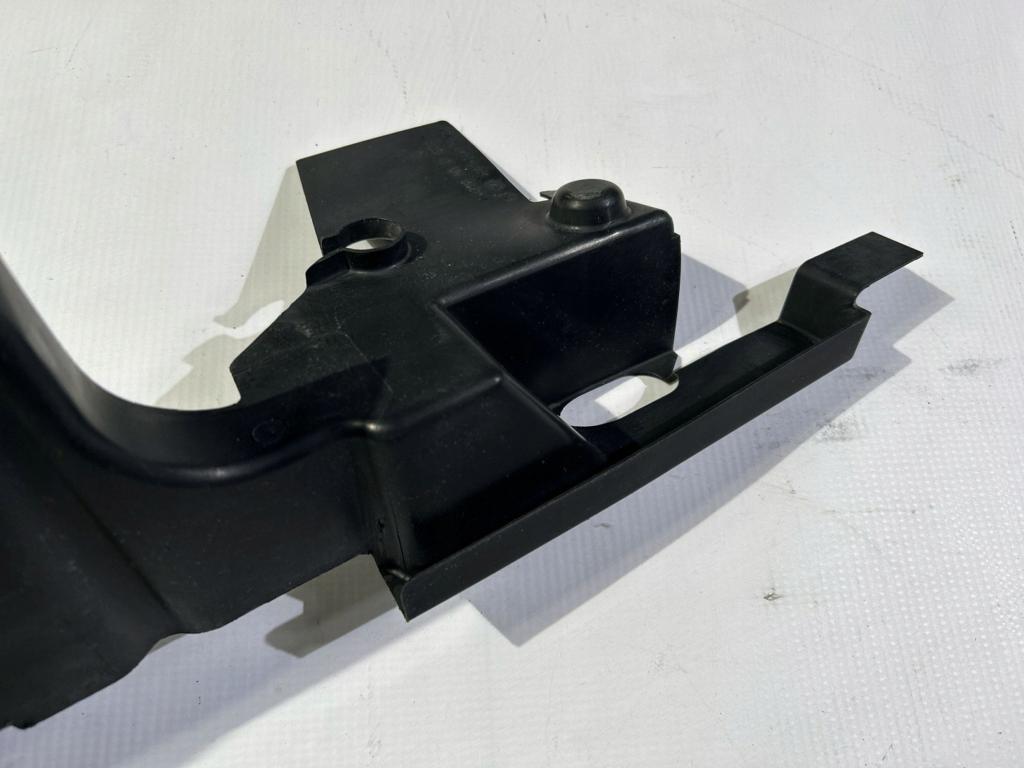 intake drain air duct air line right right Dodge Durango 2014