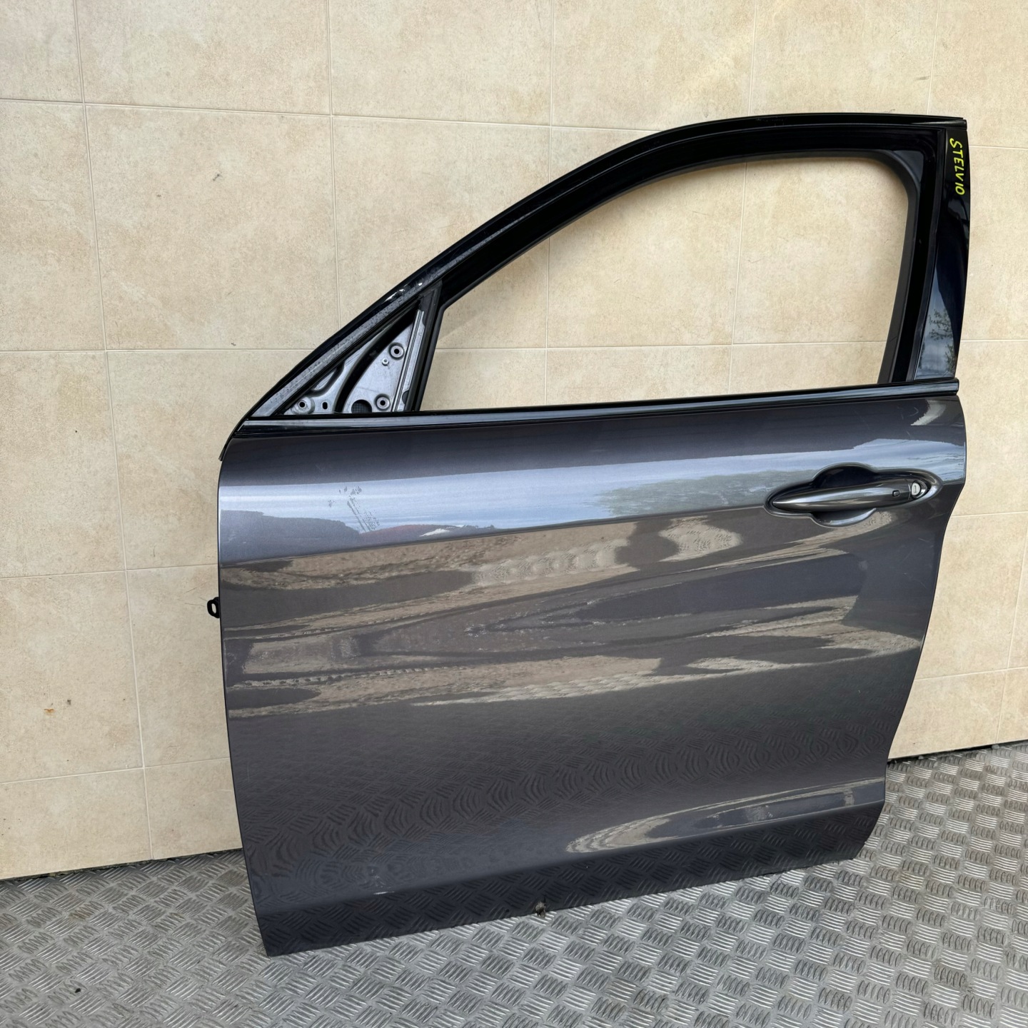 door front left ALFA ROMEO STELVIO 2017 ROK