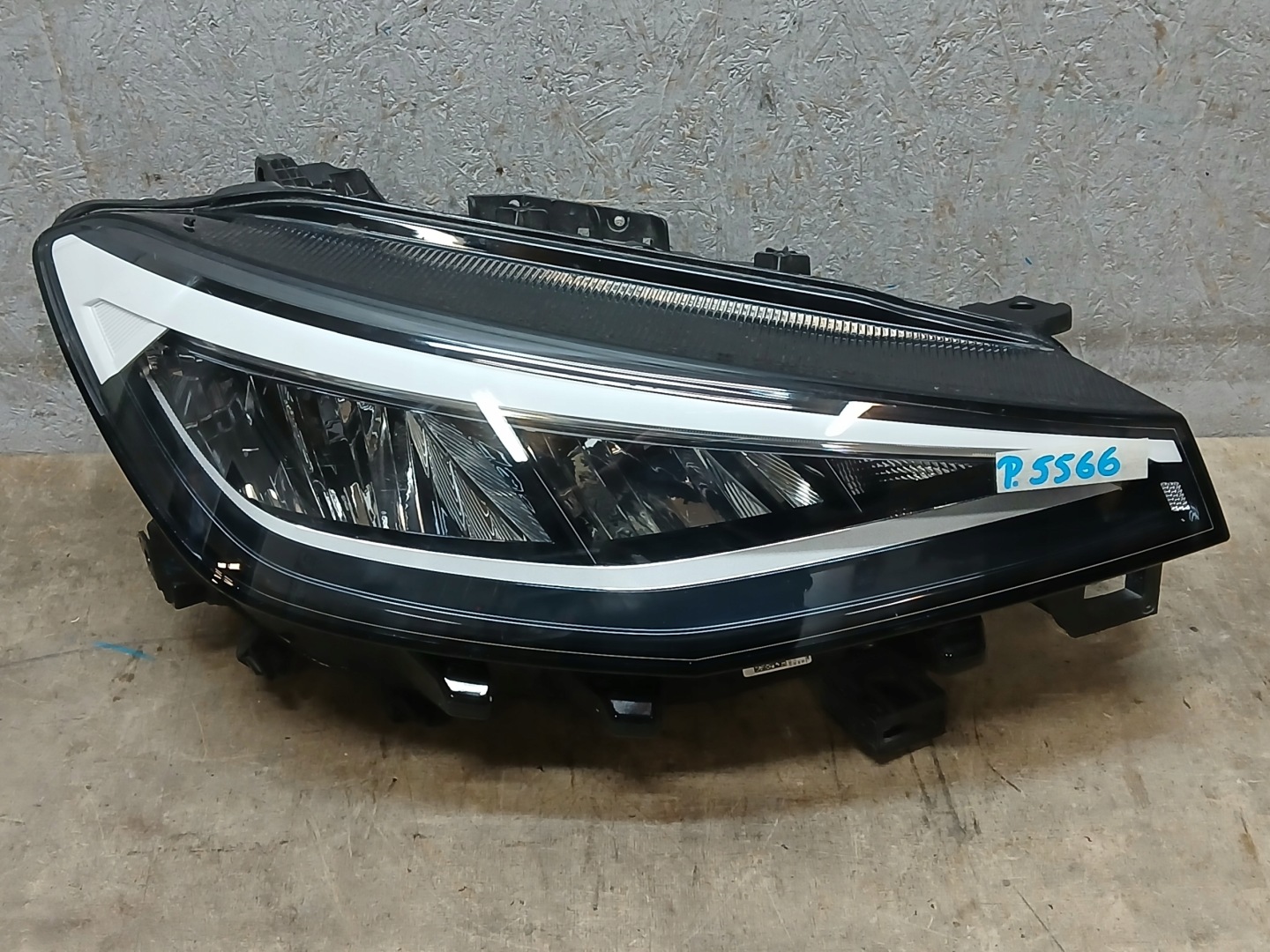 light front right VW ID4 ID-4 ID 4 FULL LED 11A941006A