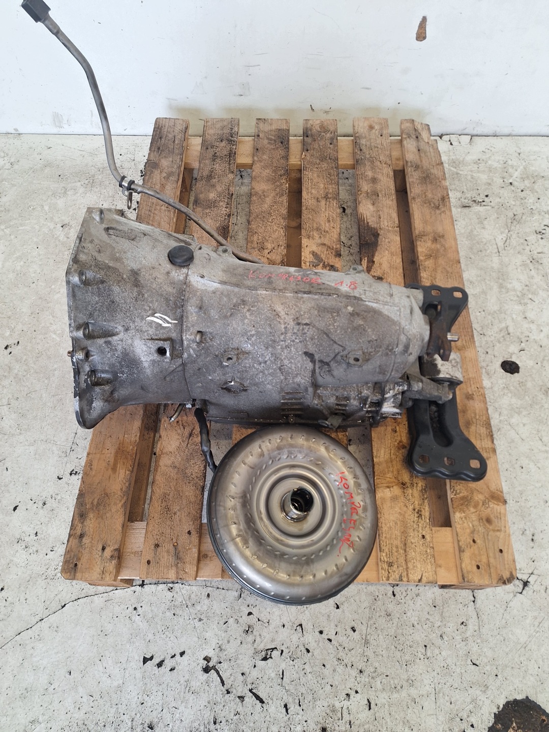 MERCEDES C-class W204 08-11 gearbox, C200 compressor; 181KM 271950