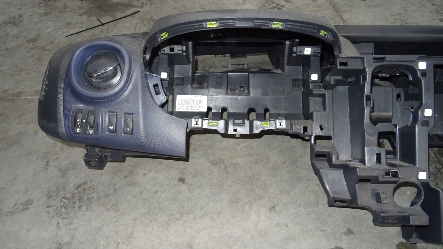 RENAULT TRAFIC console dashboard instrument panel 1258227X