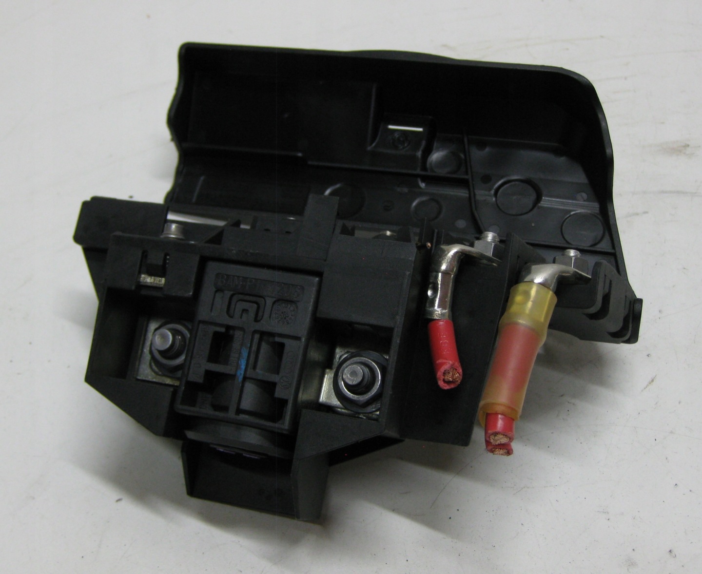 AUDI A6 C6 LIFT KOMBI pyrotechnic clamp fuse 4F0915519
