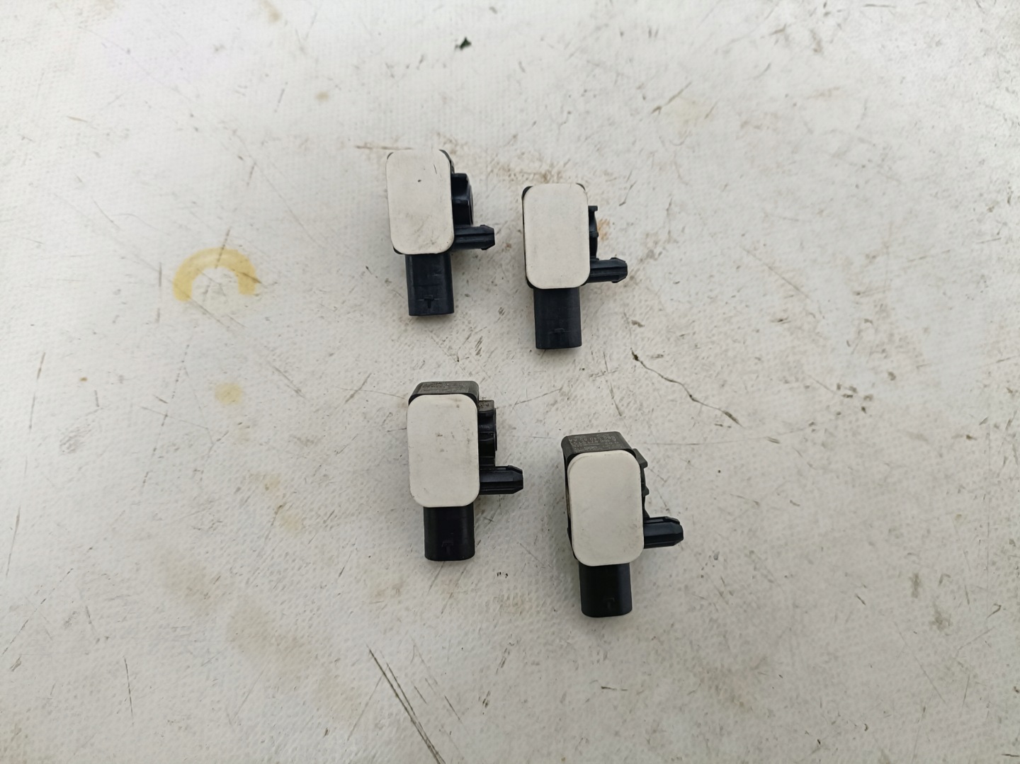 DODGE MERCEDES CHRYSLER impact sensor A1668210151 56054085AA