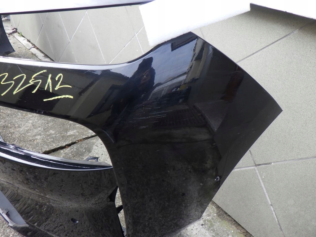 BMW 7 I7 G70 2022- front bumper